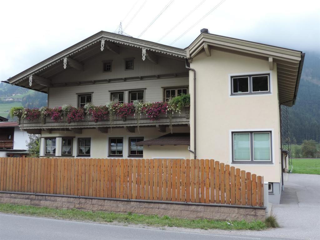Haus Gruber Theresia Zell am Ziller Εξωτερικό φωτογραφία